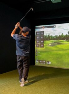 Ringrast-Spielberg-Golf-Simulator-web